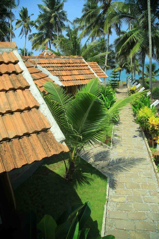 Woodhouse Beach Resort Varkala Exterior foto